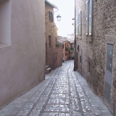 Spello-007